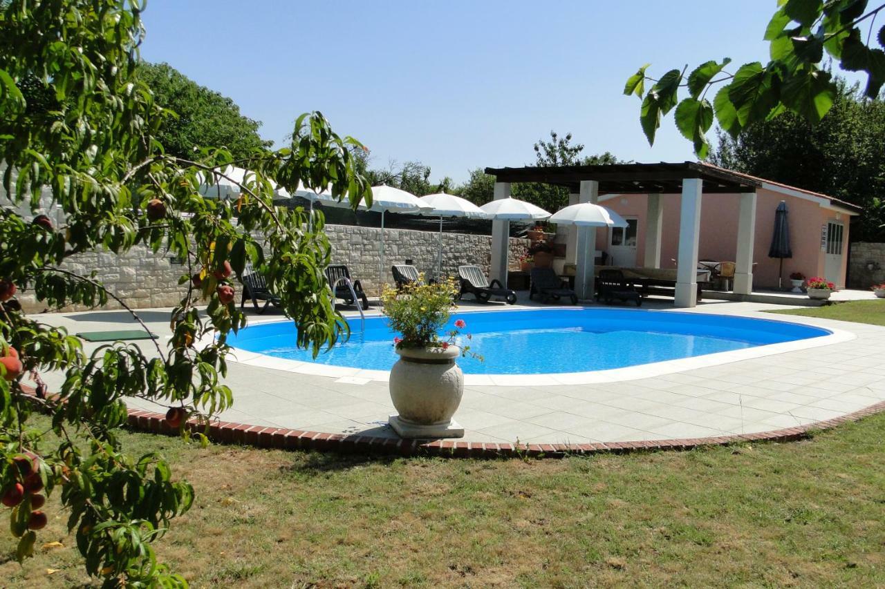 Apartments Villa Maran Umag Exterior foto